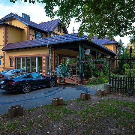 Groß Köris Hotel Seeschloesschen מראה חיצוני תמונה