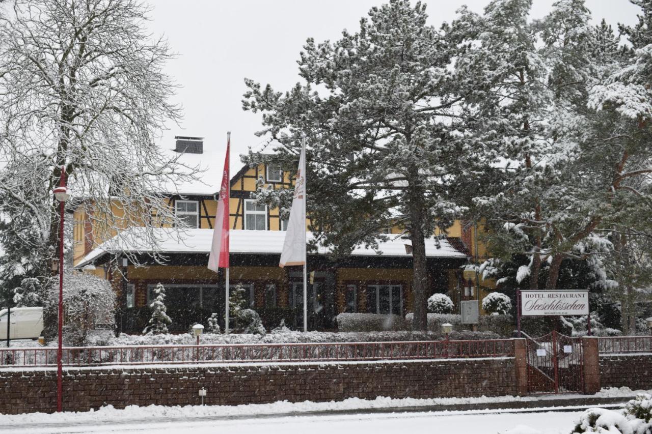 Groß Köris Hotel Seeschloesschen מראה חיצוני תמונה