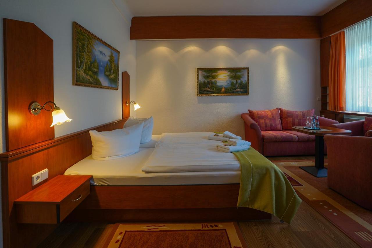 Groß Köris Hotel Seeschloesschen מראה חיצוני תמונה