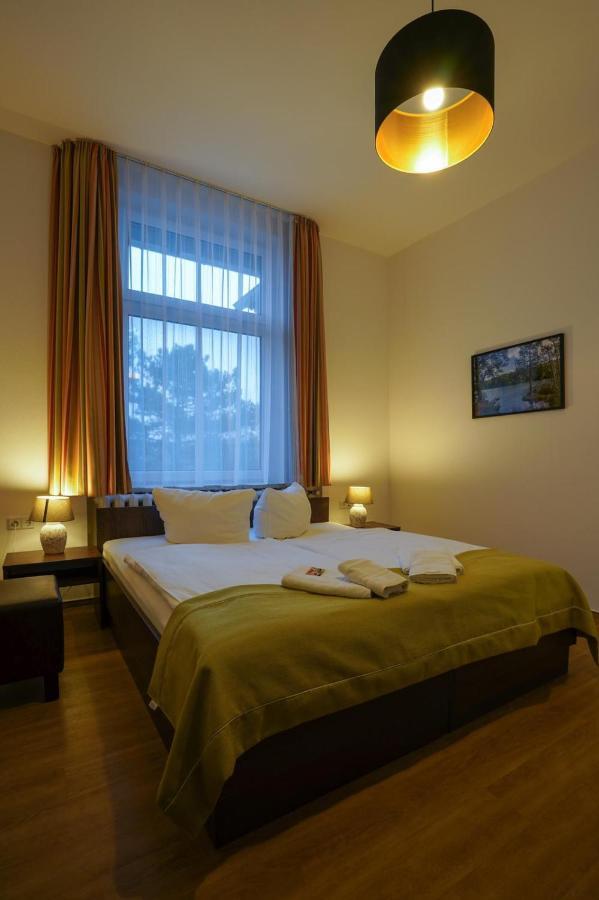 Groß Köris Hotel Seeschloesschen מראה חיצוני תמונה
