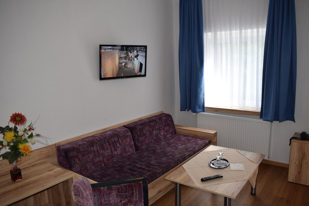 Groß Köris Hotel Seeschloesschen מראה חיצוני תמונה