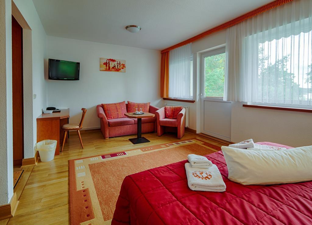 Groß Köris Hotel Seeschloesschen מראה חיצוני תמונה