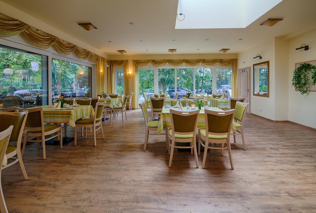 Groß Köris Hotel Seeschloesschen מראה חיצוני תמונה